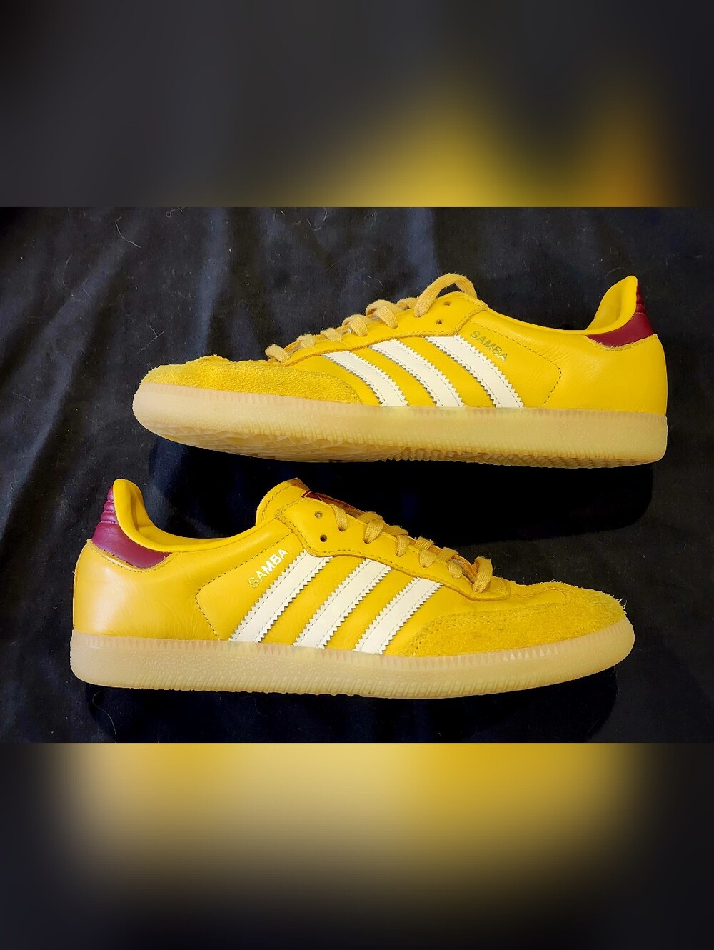 ADIDAS | Samba OG J | Preloved Yellow-Crystal Sand-Shadow Red | Size 6.5 Mens - Picture 1 of 13